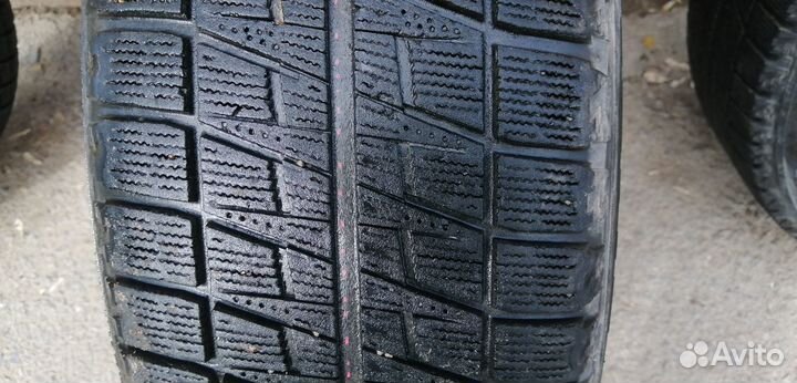 Bridgestone Blizzak Revo2 215/60 R16 95Q