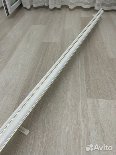 Карнизы для штор настенный