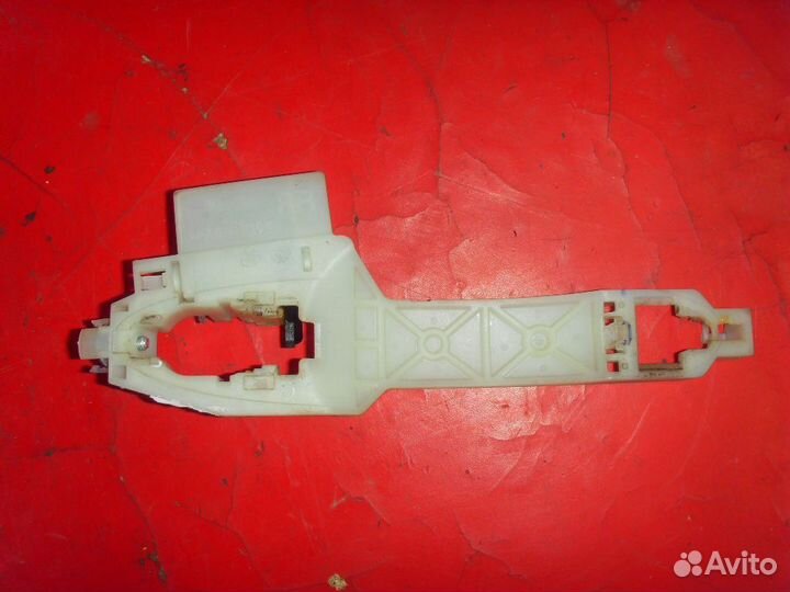 Кронштейн ручки двери 83665G6000 KIA Picanto 3 JA