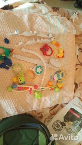 Музыкальная карусель на кроватку