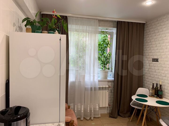 2-к. квартира, 50 м², 1/5 эт.