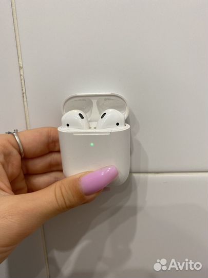 Airpods 2