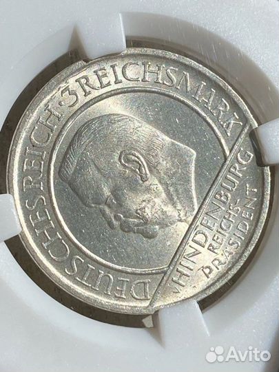 3 марки 1929 года слаб ннр MS 62