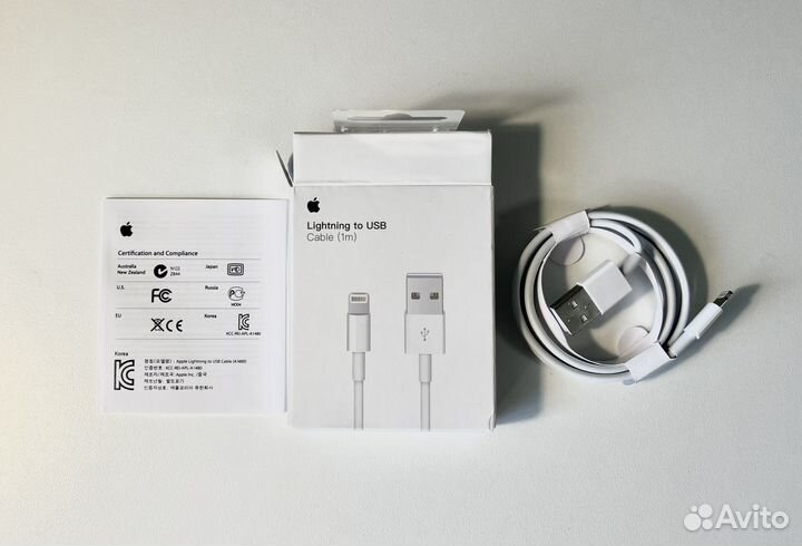 Кабель Lightning для зaрядки iPhone, iPad