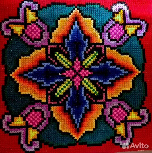 Наволочка декоративная(ручная вышивка)