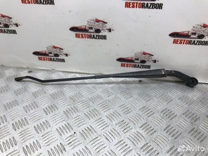 Дворник лобового стекла передний правый Kia