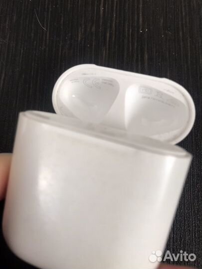 Кейс Apple AirPods