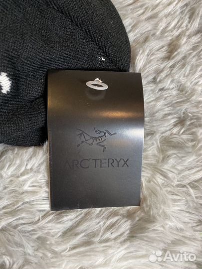 Шапка arcteryx