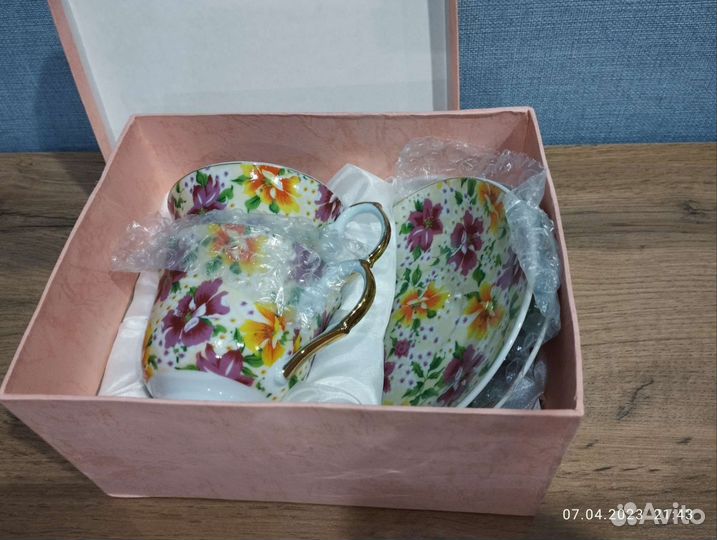 Чайный набор: 2чашки +2 блюдца