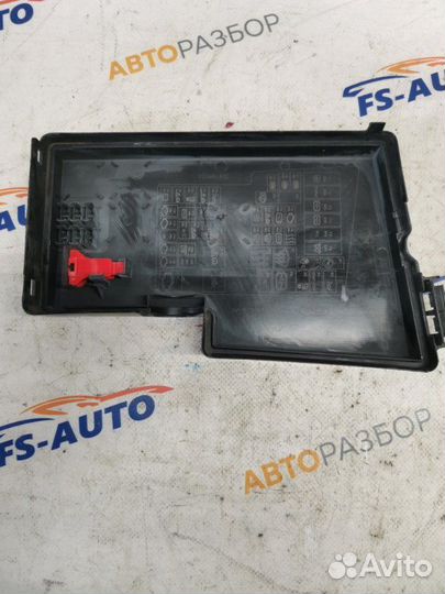 Крышка блока предохранителей Ford Focus 2 1.6 shda