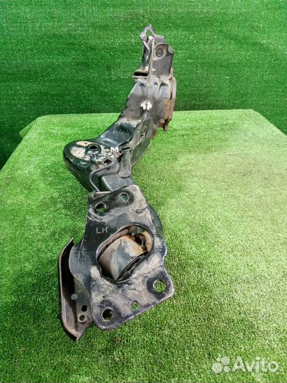 Рычаг подвески задний левый Nissan X-Trail NT31