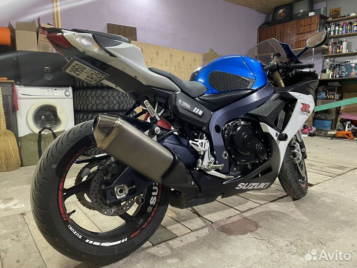 GSX-R750