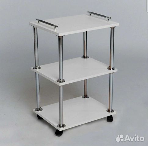 Этажерка на колесиках