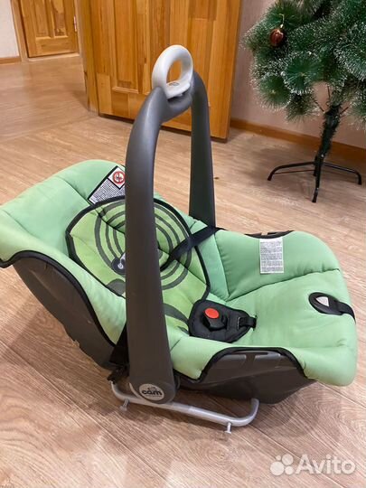 Продам детскую коляску 3 в 1