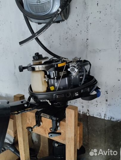 Лодочный мотор