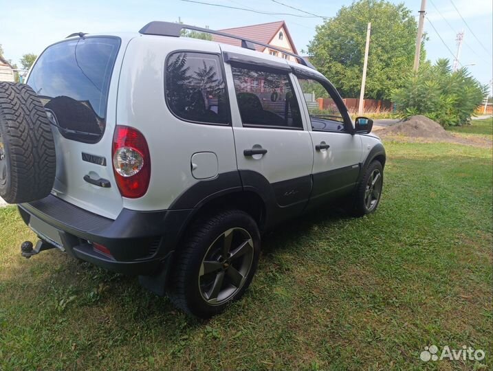 Chevrolet Niva 1.7 МТ, 2013, 50 000 км