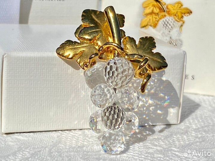 Брошь винтаж Austria австрийские фрукты яблочки