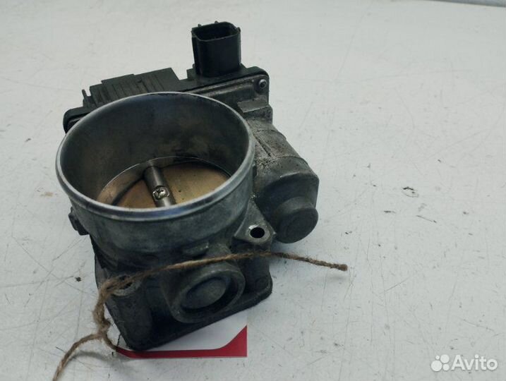 Заслонка дроссельная Nissan Elgrand E51 VQ35DE