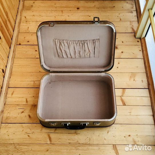 Чемоданы времен СССР