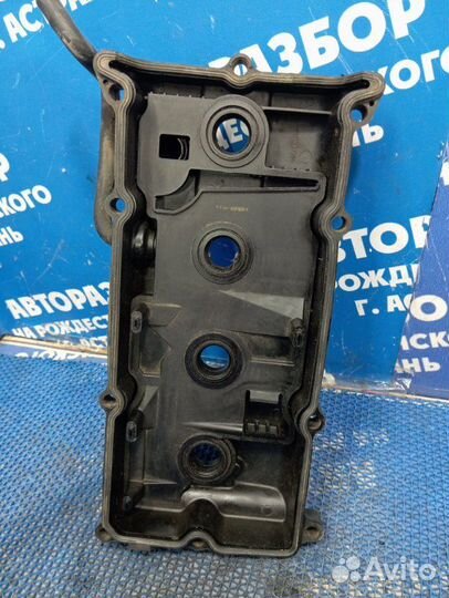 Клапанная крышка Nissan X-Trail T30 внедорожник