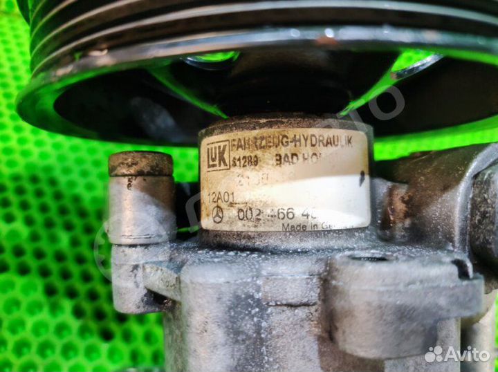 Насос гидроусилителя Mercedes-Benz V W638 M111