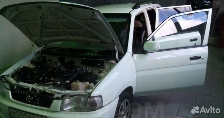 Mazda demio разбор