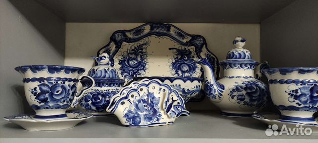 Набор посуды гжель