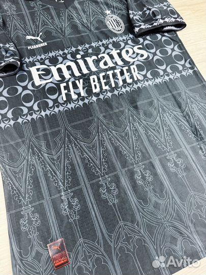 Rafa Leao AC Milan футбольное поло puma