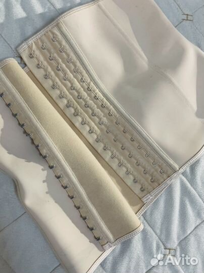 Латексный корсет