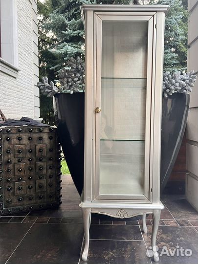 Витрина (буфет, шкафчик) Италия