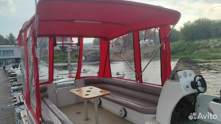 Прогулка на катере