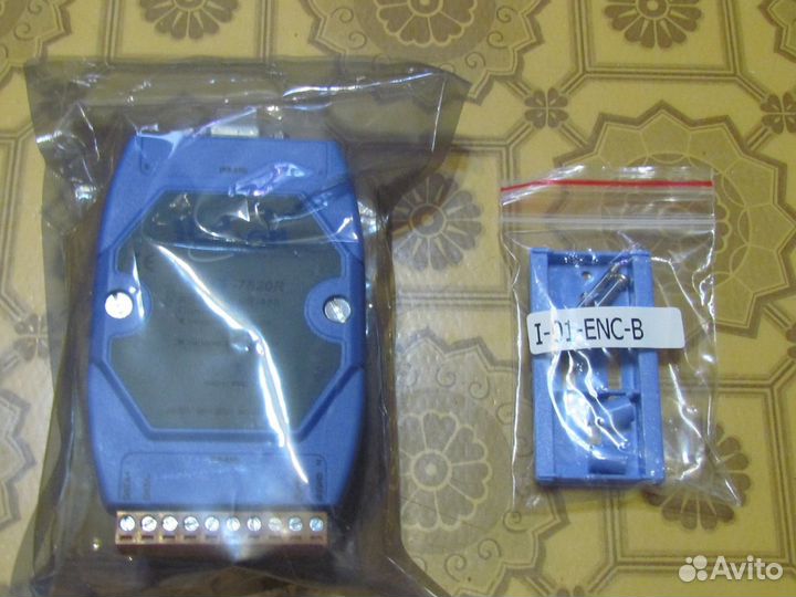 Преобразователь интерфейса ICP-CON I-7520R