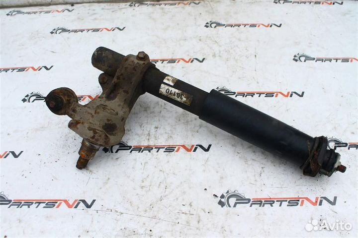 Кулак Цапфа задний левый Сузуки Свифт