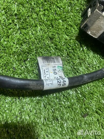 Рычаг стояночного тормоза Mercedes W211