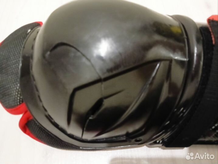 Щитки хоккейные sr 14