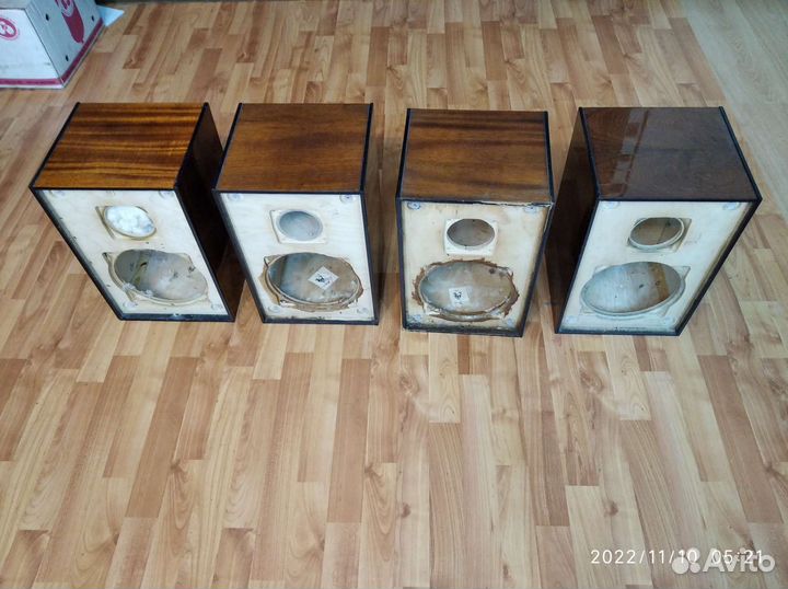 Короб под колонки