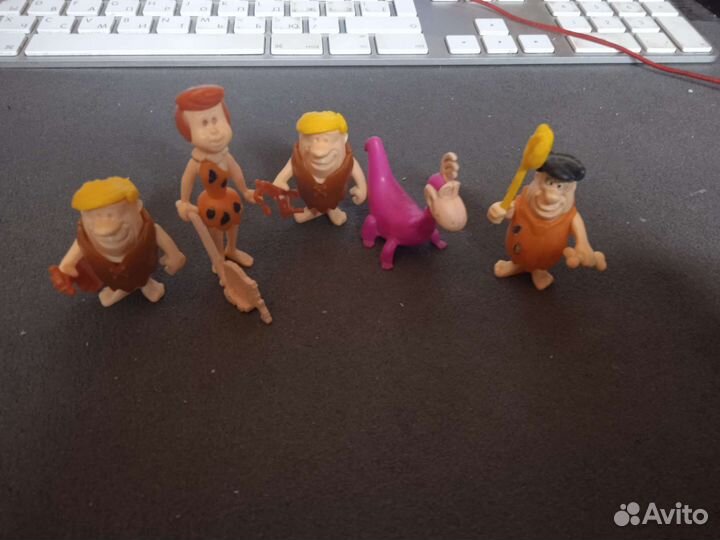 Игрушки из киндера 90х