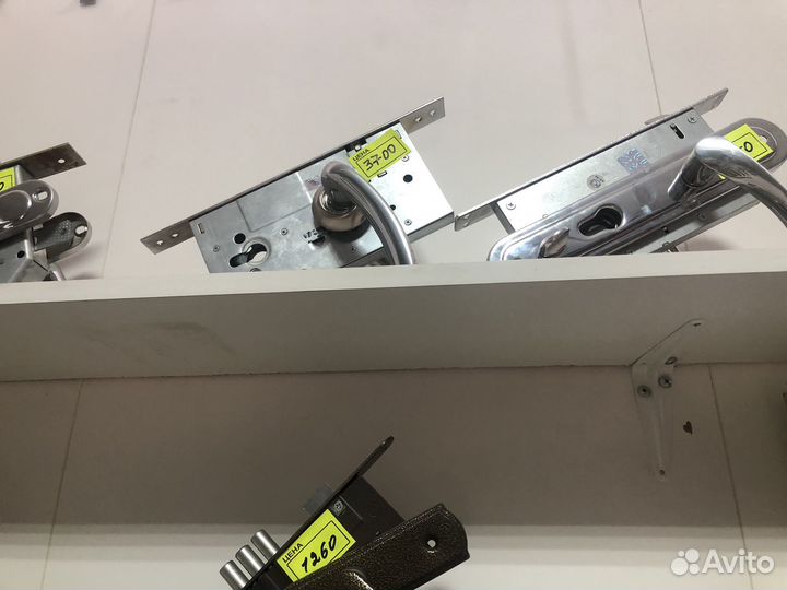 Замки дверные врезные