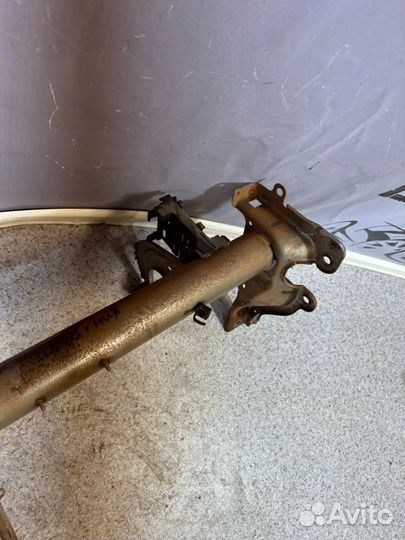 Усилитель торпедо Opel Insignia седан 2.0 A20NFT