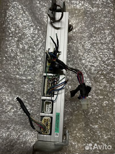 Усилитель звука Mark Levinson Lexus GX470