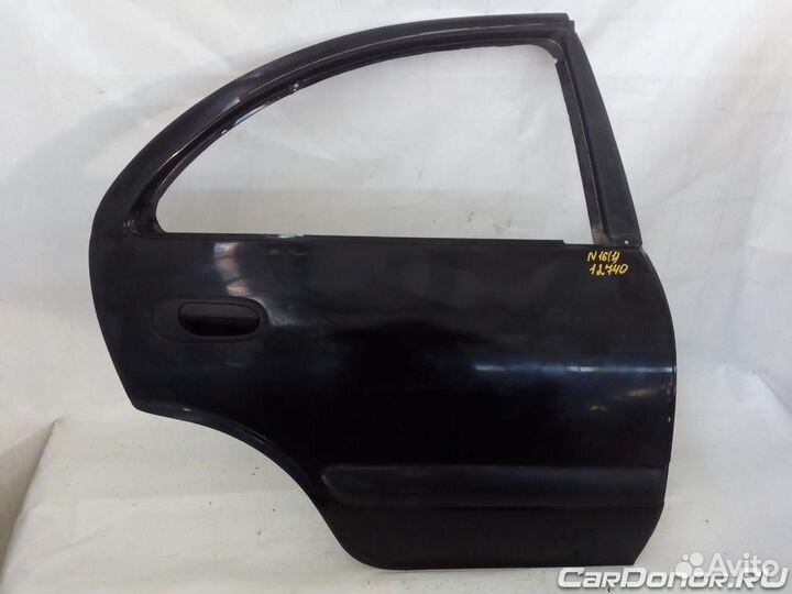 Дверь задняя правая б/у для Nissan Almera