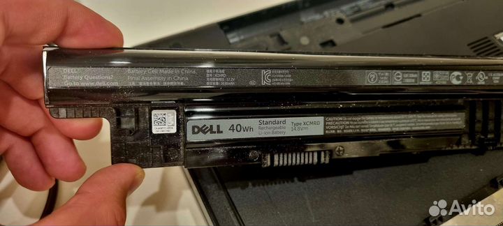 Dell inspiron 15, model dsdnn52, 15,6' 3000 Series