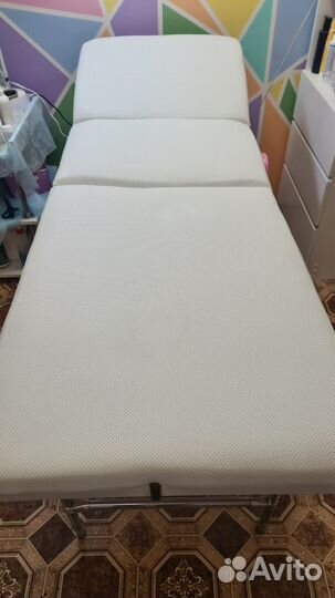 Кушетка косметологическая