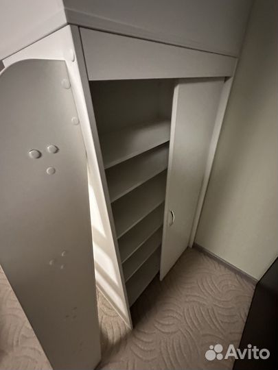 Детская кровать чердак со шкафом