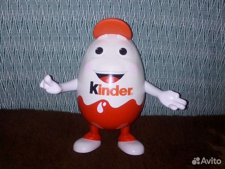 Фигурка kinder surpise