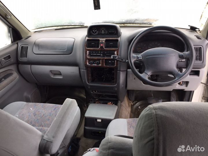 Дверь Мазда Мпв/Разбор Mazda MPV Efini 1995г