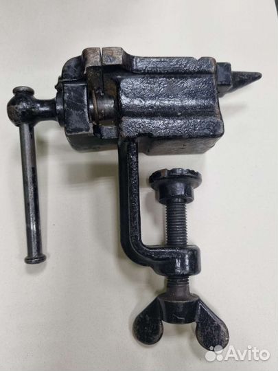 Тиски, наковальня. СССР