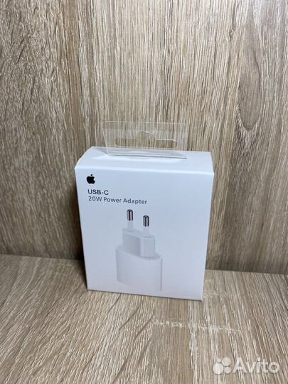 Адаптер Apple 20w