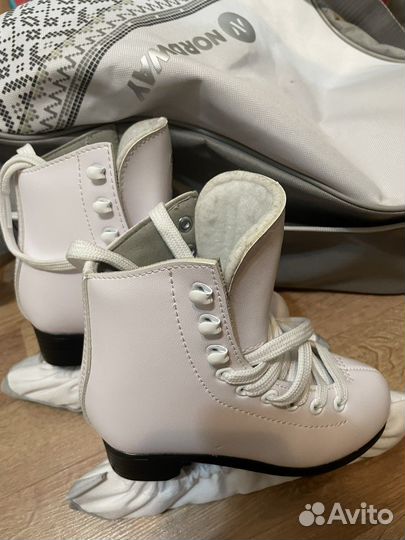 Детские коньки Graf Davos Gold