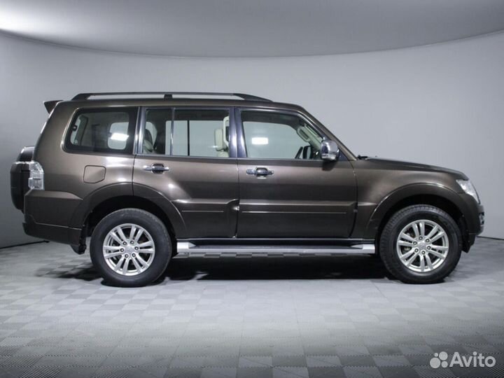 Mitsubishi Pajero 3.8 AT, 2017, 88 213 км